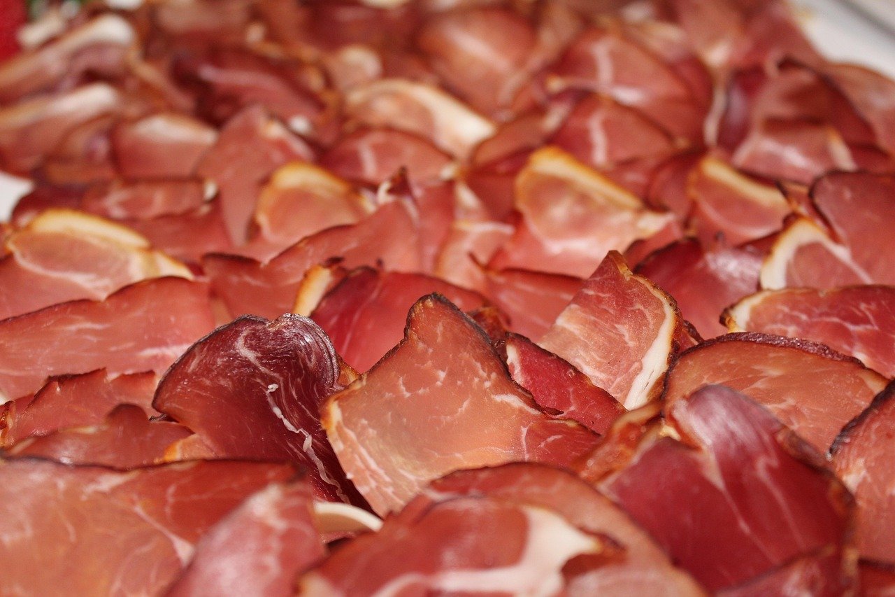 Vacuum sealed portions of fresh meat ready for cold chain dispatch